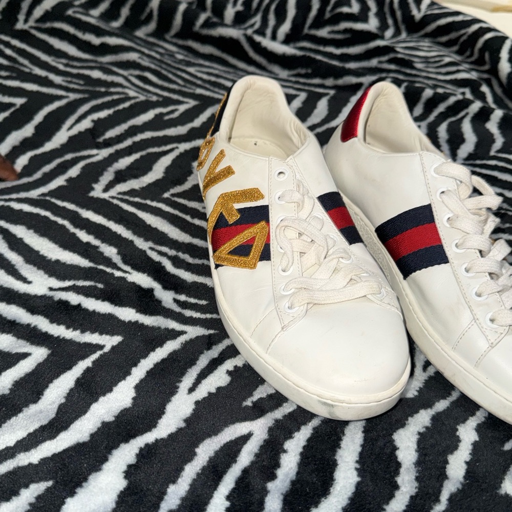 White Leather Sneakers with Red & Navy Stripe and Gold Embroidery